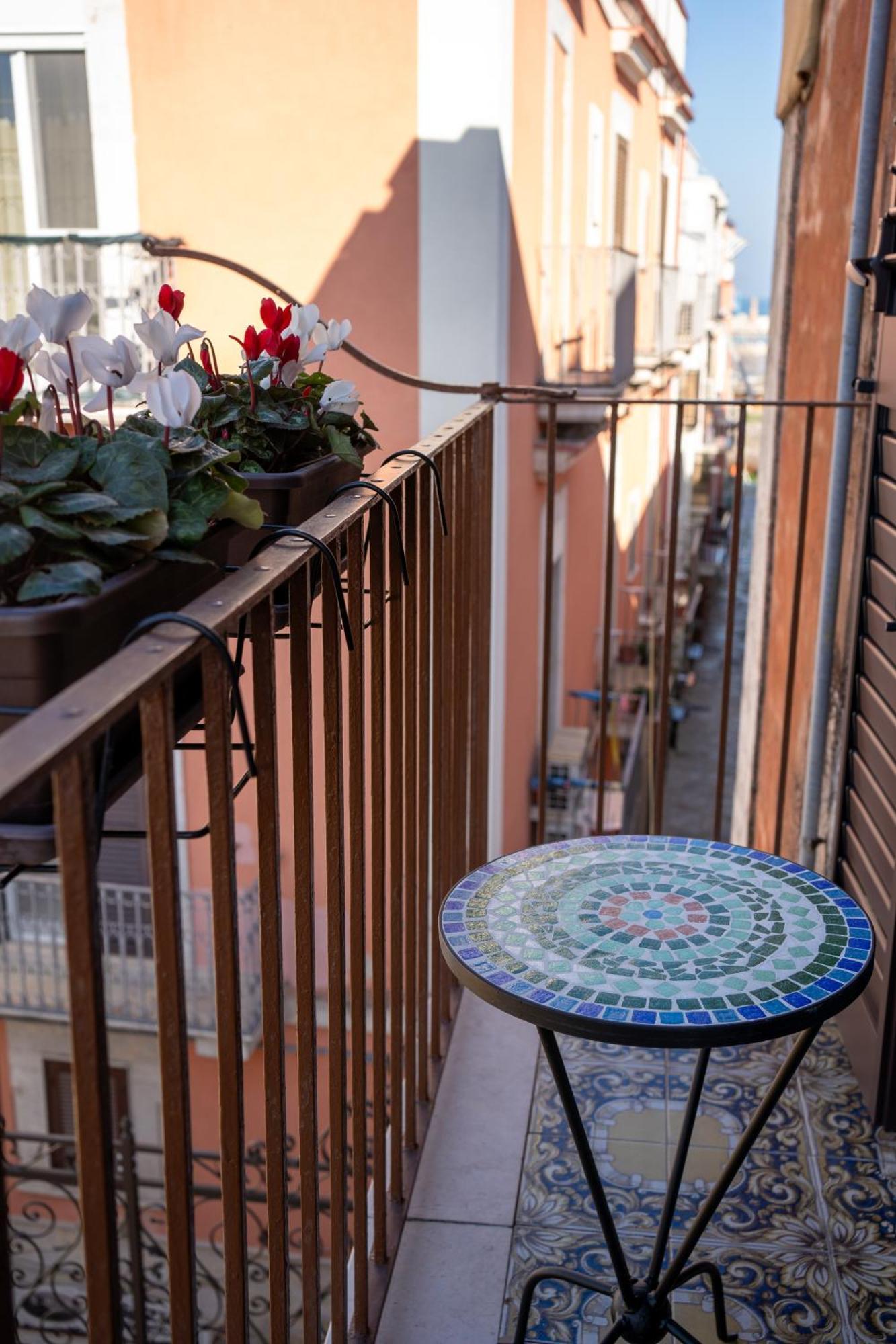 Duomo Guest House Barletta Esterno foto