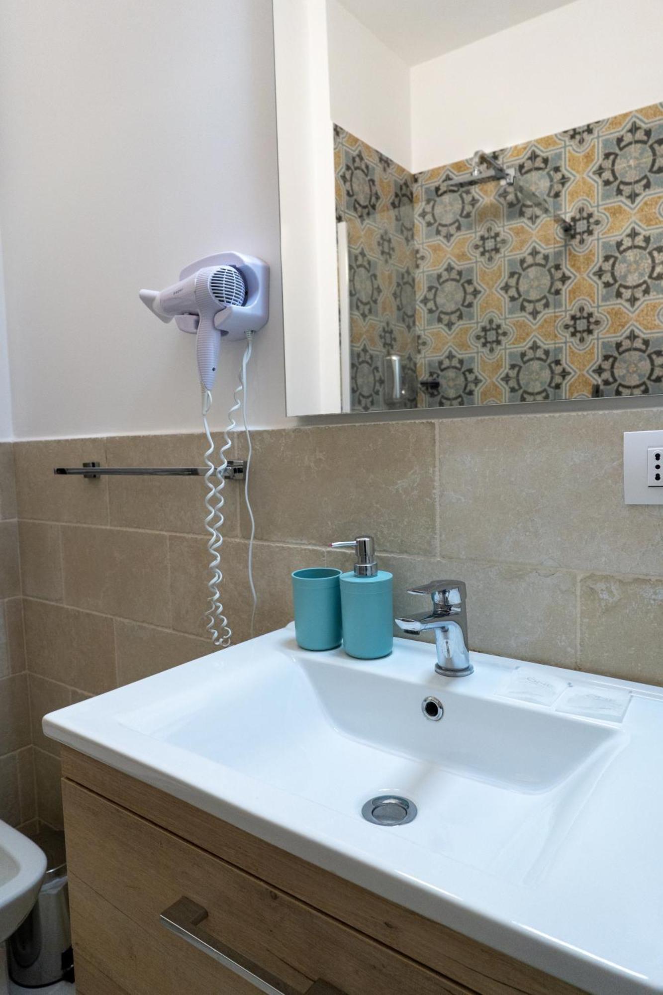 Duomo Guest House Barletta Esterno foto